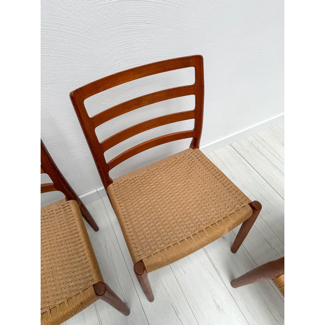 1970s Vintage Danish Teak Dining Chairs No. 85 by Niels O. Møller from J.L. Møllers, 1970s, Set of 4 For Sale - Image 5 of 10