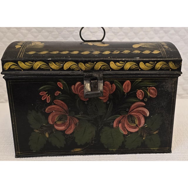 Folk Art 19th Century Hand-Painted Tole Metal Box With Floral Decoration For Sale - Image 3 of 8