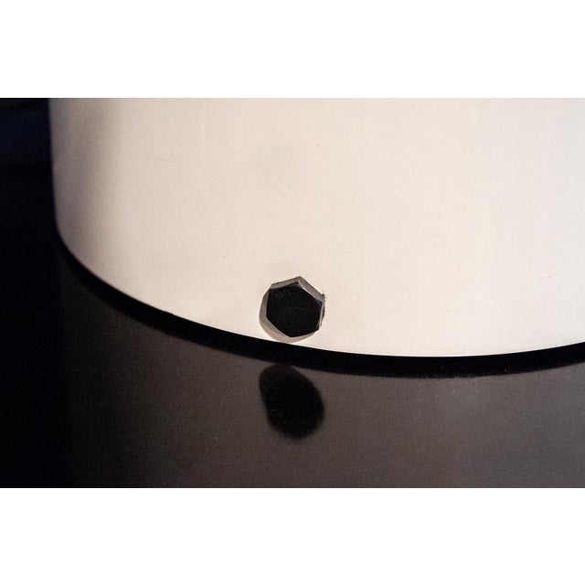 Atollo Table Lamp by Vico Magistretti for Oluce, Italy, 1977 For Sale - Image 3 of 6