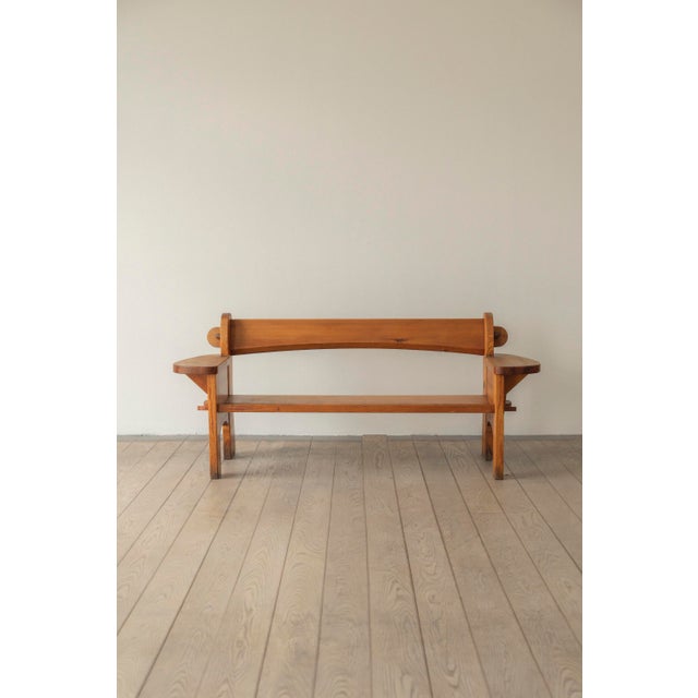 Pine Bench by David Rosén, 1940s, in Good conditions. Designed 1920 to 1949 This piece is attributed to the mentioned...