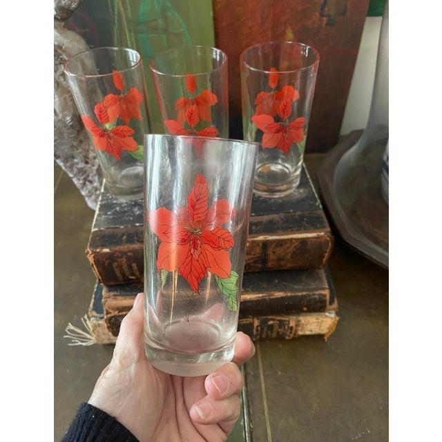 Mid-Century Modern Late 20th Century Set of Four (4) Block Poinsettia Holiday Tall Glasses For Sale - Image 3 of 5