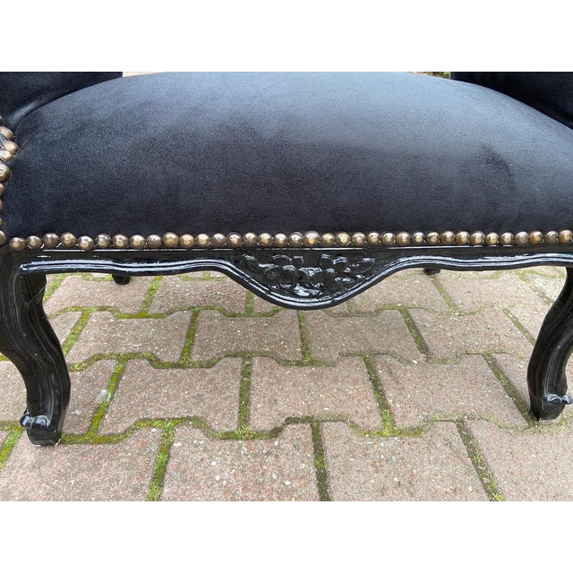 French Late 20th French Louis XVI Black Beech Velvet Bench For Sale - Image 3 of 7