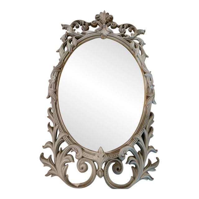 1960s Mid-Century Hollywood Regency Gilt Oval Mirror by Turner Mfg. Co. 31" Tall For Sale