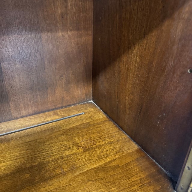 80s Henredon Tall Secretary With Drop Down Desk in Oak For Sale In New York - Image 6 of 18