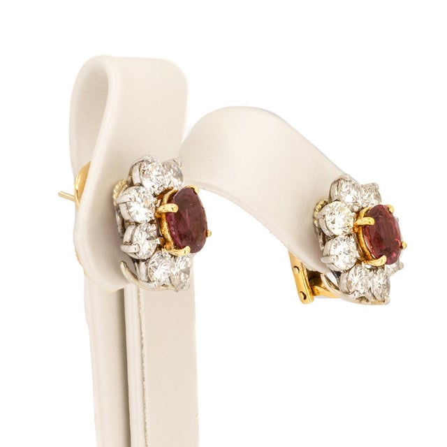 Contemporary Late 20th Century Platinum & 18k Ruby Earrings, A Pair For Sale - Image 3 of 4