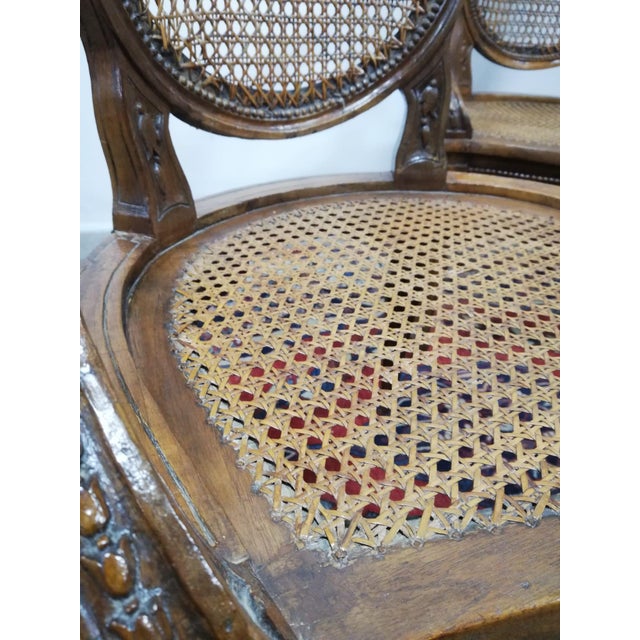 Louis XVI Armchairs in Vienna Straw and Walnut, 1800s, Set of 2 For Sale - Image 13 of 14