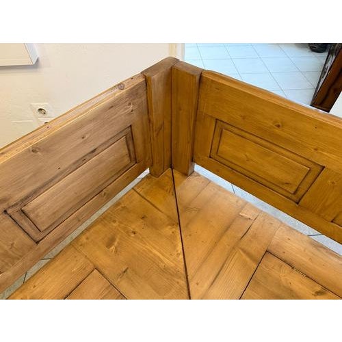 Farmhouse Corner Bench in Wood For Sale - Image 10 of 12