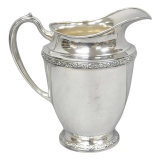 Vintage Victorian Oneida Maybrook Silver Plated Floral Repousse Water Pitcher For Sale