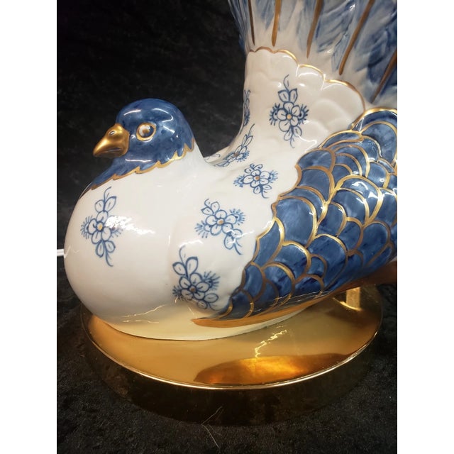 Blue Societa Porcellane Artistiche Firence Italy Porcelain Pigeon 23"Lamp (Read) For Sale - Image 8 of 18