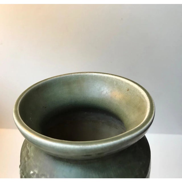 Ceramic Zenit Ceramic Green Vase & Bowl Set by Gunnar Nylund for Rörstrand, 1970s, Set of 2 For Sale - Image 7 of 8