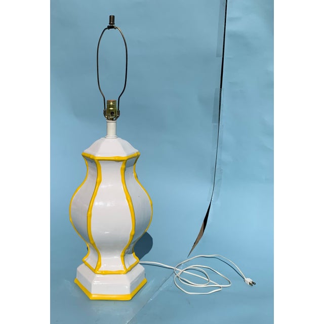 1960s Vintage Painted Ceramic Hexagonal Table Lamp For Sale - Image 4 of 8