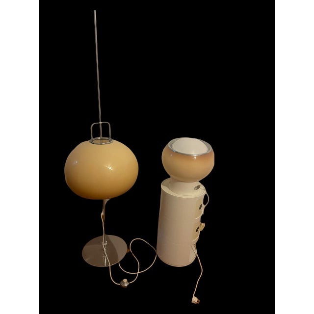 Guzzini Mid-Century Table Lamps from Guzzini, Italy, 1960s, Set of 2 For Sale - Image 4 of 15