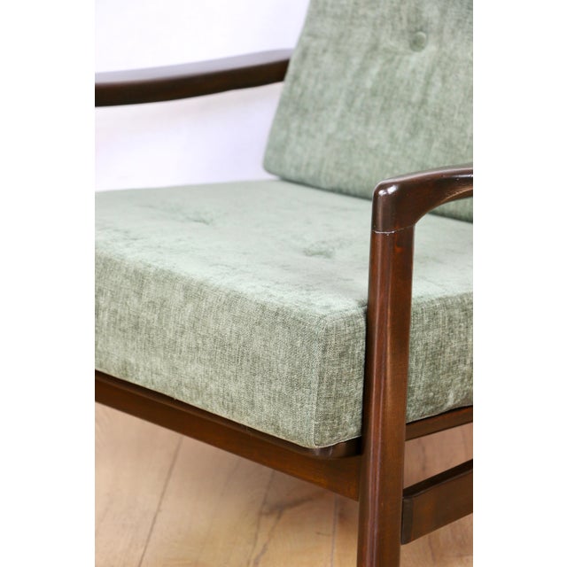 Vintage Brown Wooden Armchair in Green-Olive Jeans Design from Z. Bączyk, 1970s For Sale - Image 4 of 9