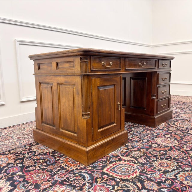 Classic English Chesterfield Desk For Sale - Image 5 of 18
