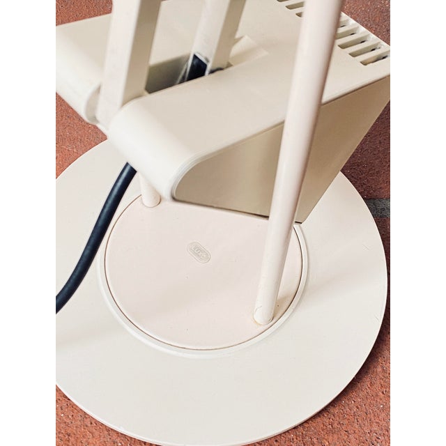 Flamingo Floor Lamp by Fridolin Knife for Luxo Italy For Sale - Image 16 of 18