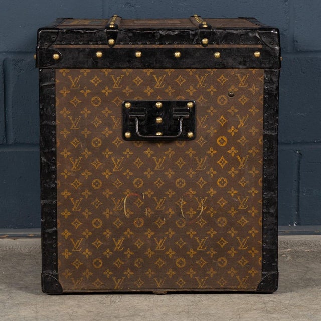 1930s Vintage Hat Trunk in Monogram Canvas from Louis Vuitton, France, 1930 For Sale - Image 5 of 18