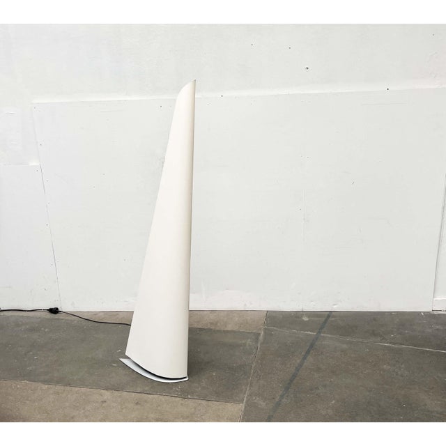 Postmodern German Vela Sail Floor Lamp by A. Engbert and Franz Ringelhan for Rolf Benz, 1990s For Sale - Image 14 of 18