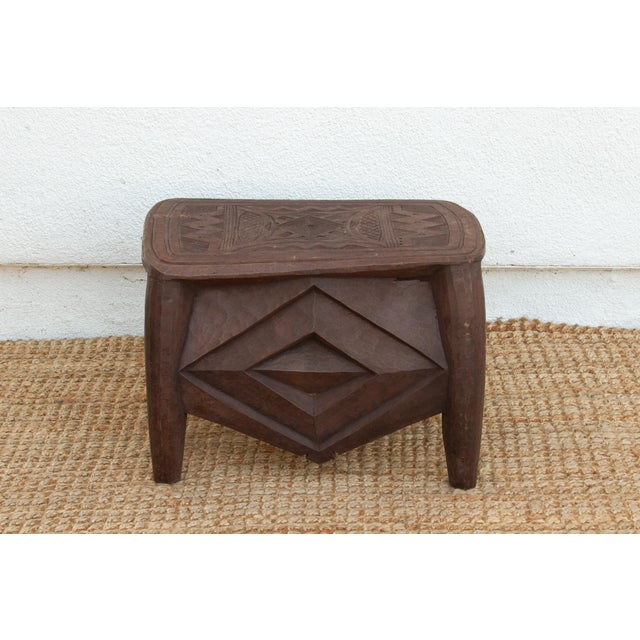 Diamond Base Carved African End Table For Sale - Image 4 of 9