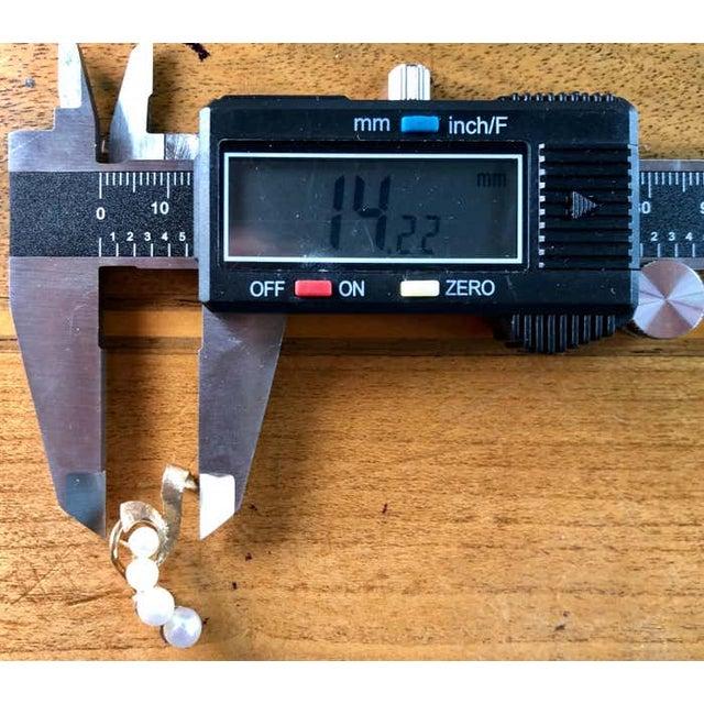 Metal 14 Karat Yellow Gold Four Pearl Drop Earrings With English Locks For Sale - Image 7 of 11