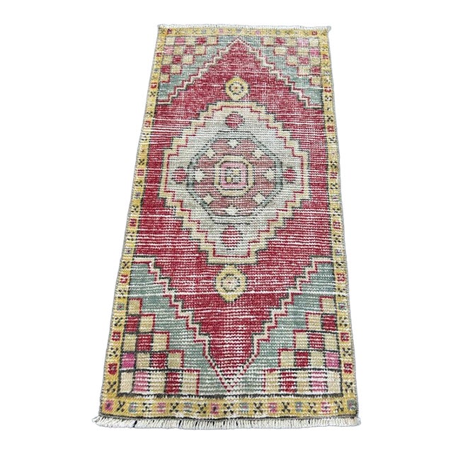 Turkish Yastik Rug 1'8" x 3'4" For Sale