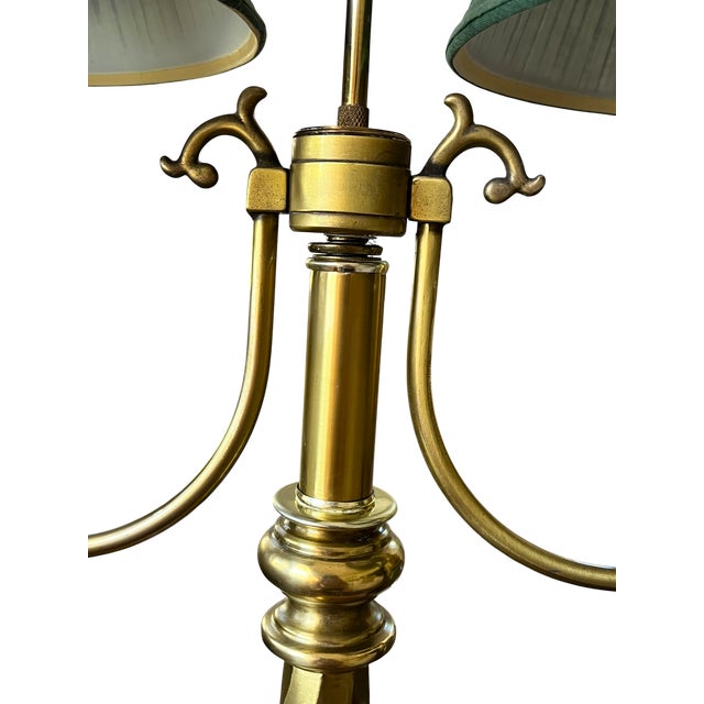 Monumental Vintage Brass Bouillotte Table Lamp With Custom Hunter Green Pleated Shades — Ralph Lauren / Visual Comfort For Sale - Image 12 of 15