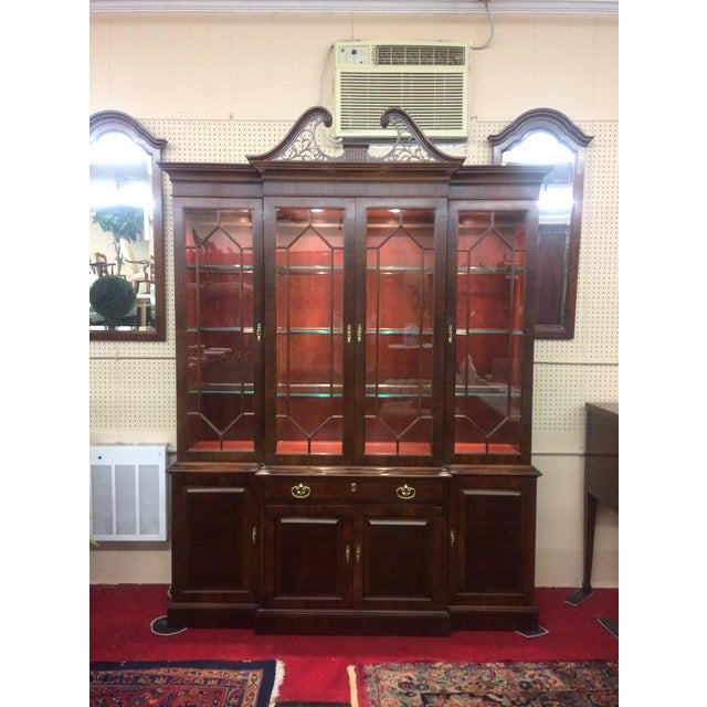 Item: Vintage China Cabinet by Henredon Furniture. Age & Condition: Circa 1990. Good overall. Small chip on the left side...