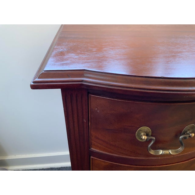 Wood Late 20th Century Serpentine Front Chippendale Style Chest For Sale - Image 7 of 14