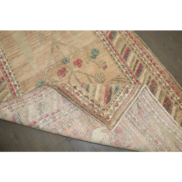 Pigeon Bird Camel Bidjar Rug no. j5244 For Sale - Image 4 of 10