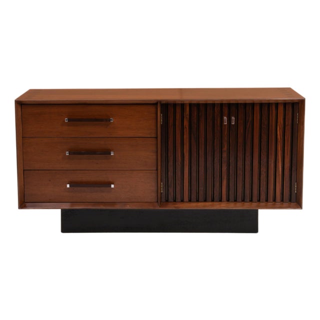 Lane "Tower Suite" Credenza Walnut Rosewood Chrome Mid Century 1970s For Sale