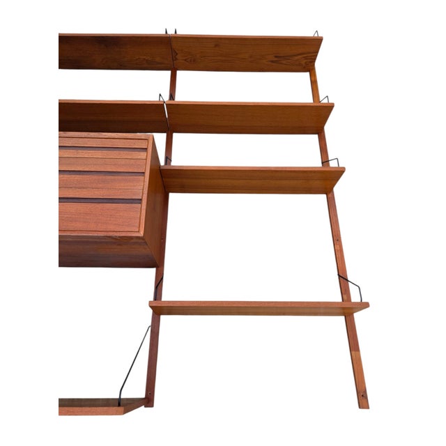 Brown 1950 Poul Cadovius Design Wall Mounted Shelf Modular Royal System Teak Cado Unit For Sale - Image 8 of 17