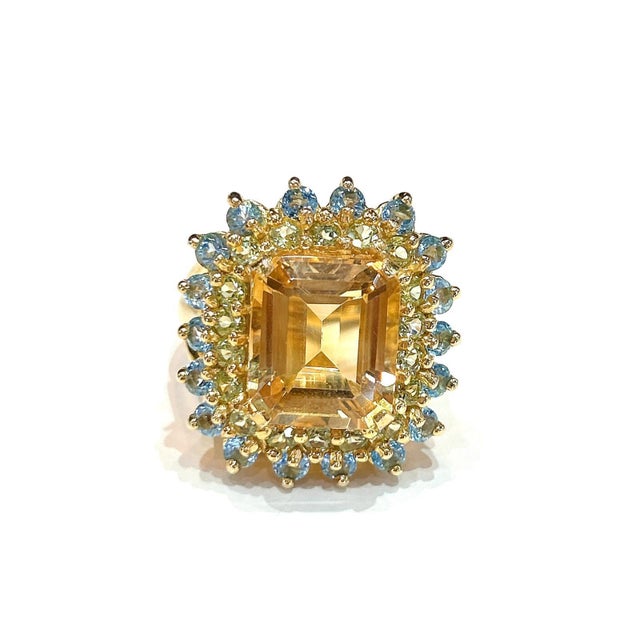 Early 21st Century Bochic "Capri" Natural Citrine & Blue Topaz Ring Set In 18K Gold & Silver For Sale - Image 5 of 18