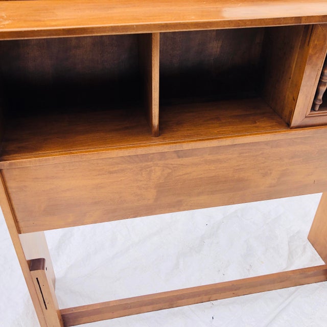 70's Ethan Allen Heirloom Nutmeg Maple Colonial Style Twin Size