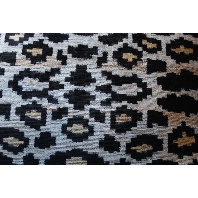 Contemporary Contemporary Silk Velvet Ikat Pillow Cover Bohemian Pillow For Sale - Image 3 of 9