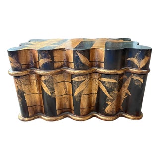Vintage Gold and Black Chinoiserie Box With Bamboo Motif For Sale