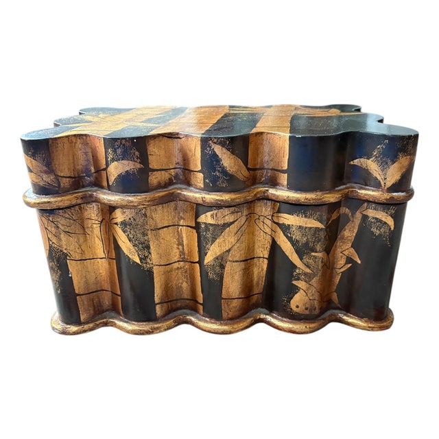 Vintage Gold and Black Chinoiserie Box With Bamboo Motif For Sale