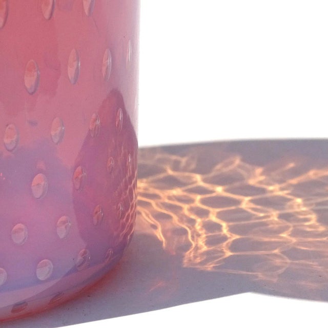 Murano Fratelli Toso Opalescent Pink Bubbles Vintage Italian Art Glass Scroll Top Flower Vase With Label For Sale - Image 10 of 12