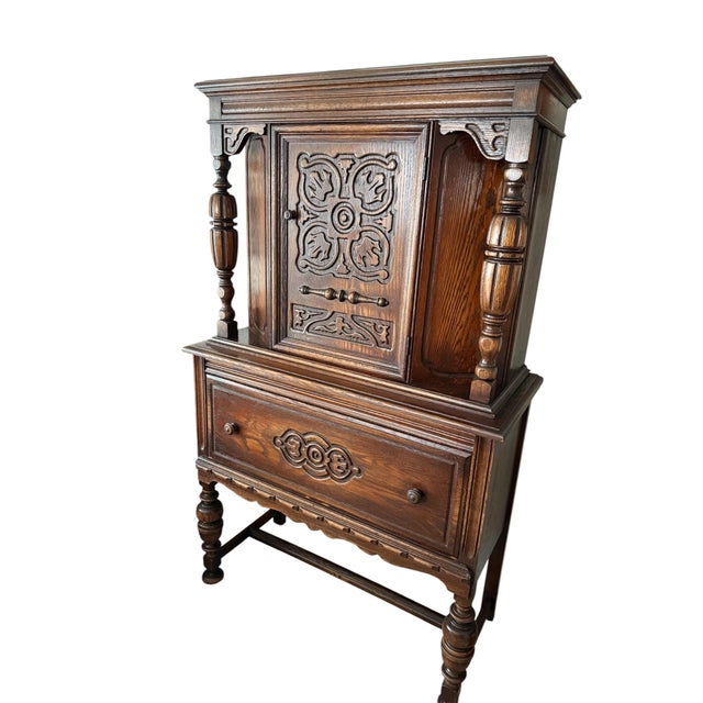 Bernhardt 1930s Vintage Bernhardt Dining Room Hutch/Armoire - Heirloom Worth - Carved Detailing - Versatile For Sale - Image 4 of 14