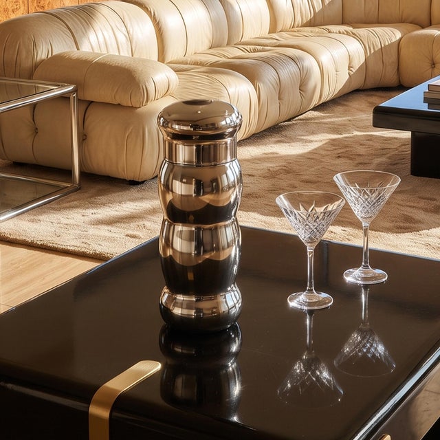 1970s Italian vintage cocktail shaker designed and produced by Andrea Fontebasso showcasing a rare and sculptural...