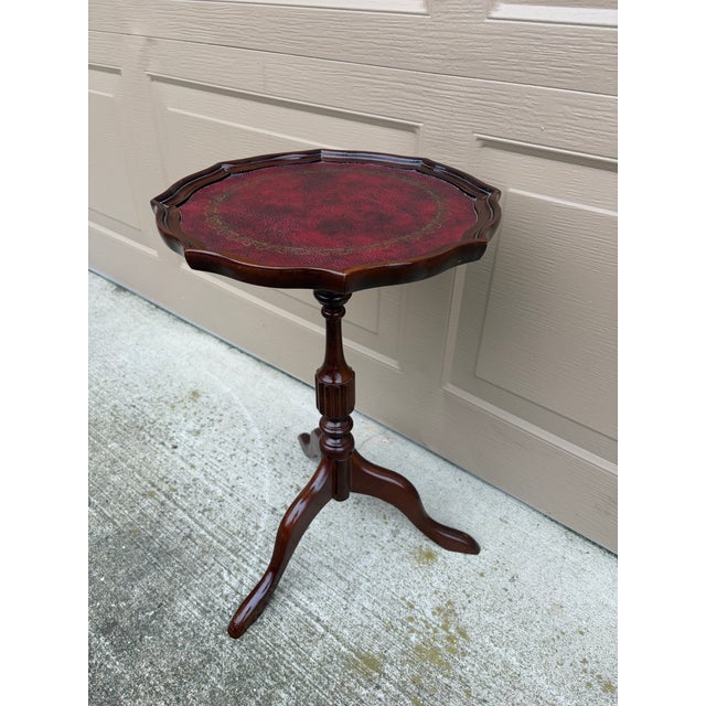 English Vintage Georgian Embossed Red Leather Top Mahogany Side Table For Sale - Image 3 of 8