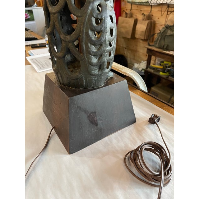 Vintage Mid-Century Sculptural Cast Metal Owl Table Lamp With Walnut Base For Sale - Image 9 of 12
