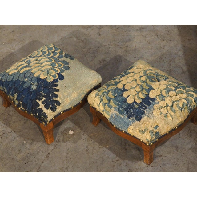 French Pair of 19th Century French Louis Philippe Fruitwood and Tapestry Foot Stools For Sale - Image 3 of 15