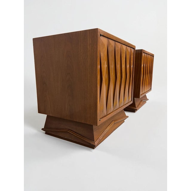 Pair of 1960s Mid-Century Modern Walnut Geometric Nightstands For Sale - Image 4 of 16