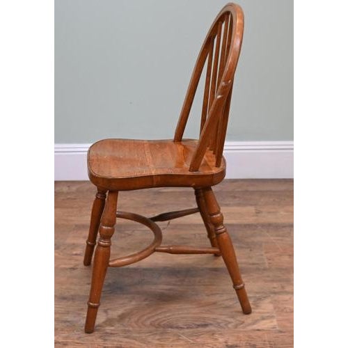 Farmhouse Windsor Bow Back Side Chair with Crinoline Stretcher For Sale - Image 4 of 5