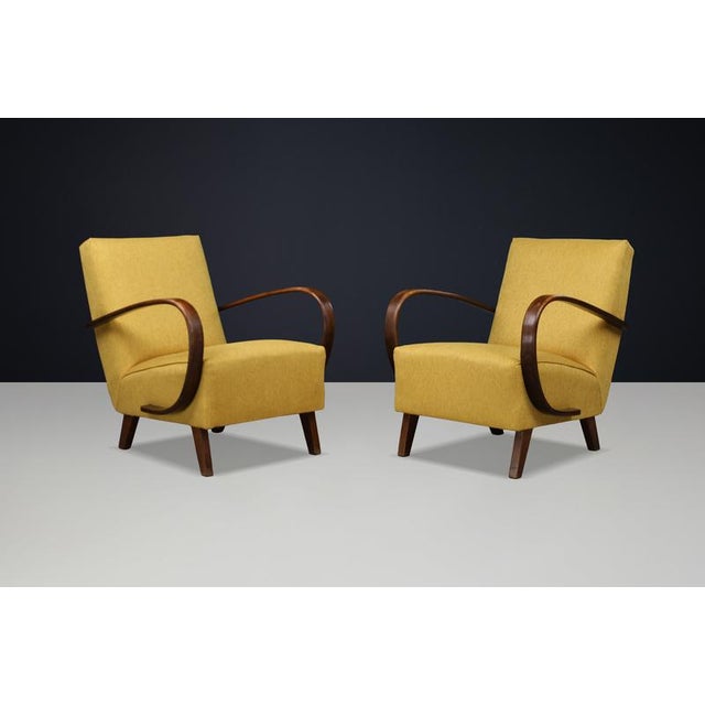 Bentwood Lounge Chairs by Jindřich Halabala, Czechoslovakia, 1940, Set of 2 For Sale - Image 3 of 10