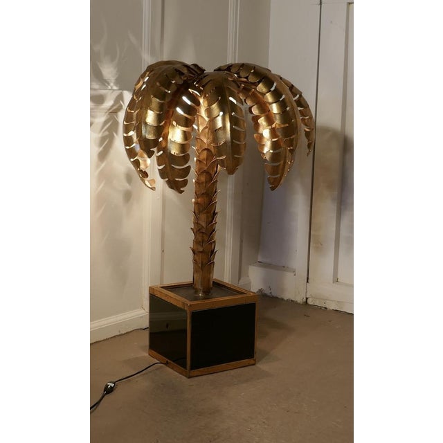 French Palm Tree Toleware Table Lamp in the style of Mason Jansen, 1970s For Sale - Image 9 of 10