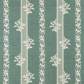Sister Parish Brio Fabric in Green For Sale