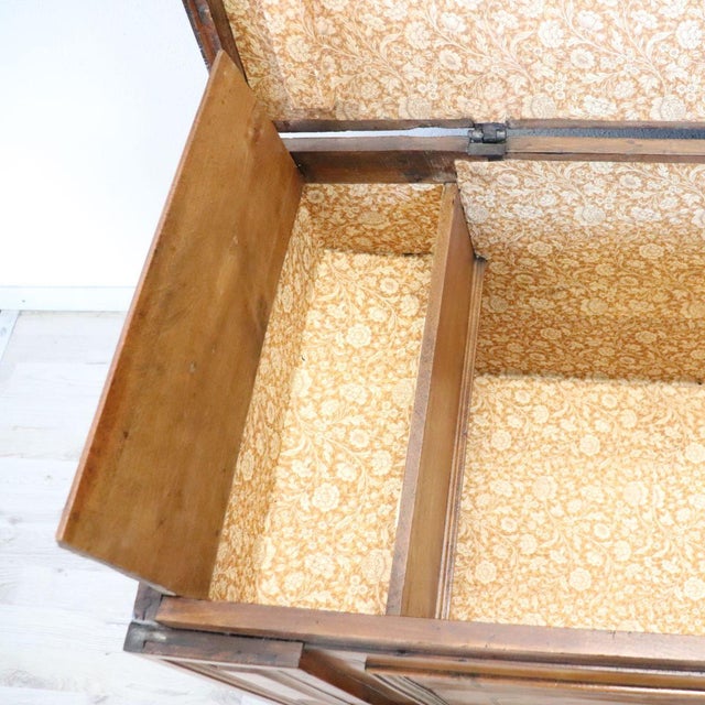 Early 20th Century Chest in Walnut For Sale - Image 10 of 17