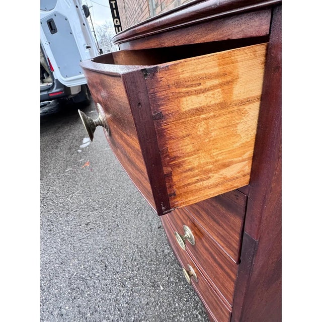Traditional 19th Century American Bow Front Chest of Drawers For Sale - Image 3 of 12
