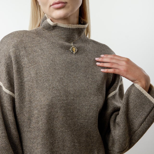 A romantic treasure from the 1880s, this Victorian pendant is a graceful expression of delicate craftsmanship and historic...