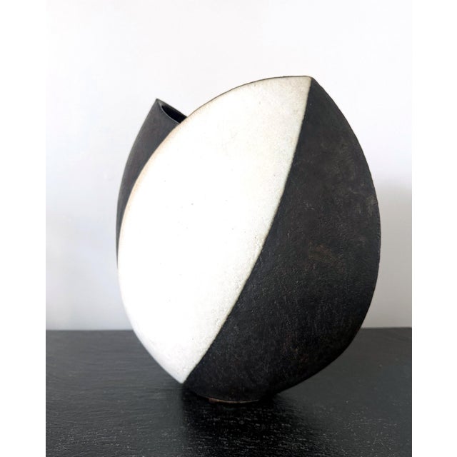 Large Ceramic Vase with Black and White Glaze by John Ward For Sale - Image 11 of 14